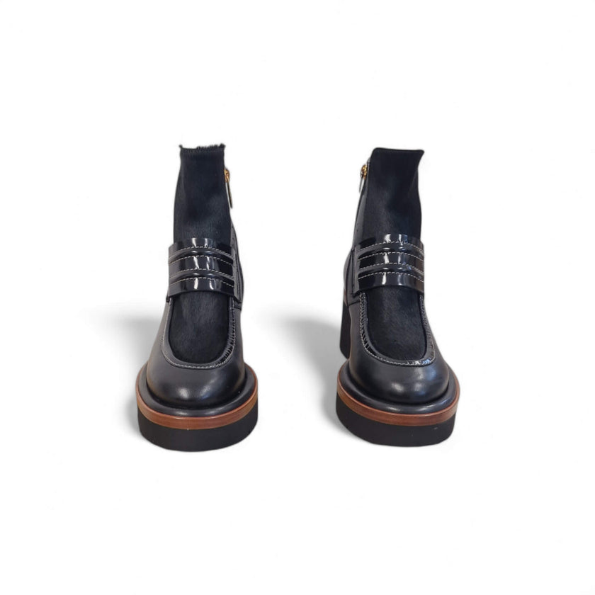 Viola Ricci Bianca - Stivalleto in pelle nero Shopping Online