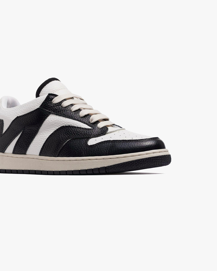 Why not brand Scarpa in pelle con scritta not sul retro Consegna Veloce