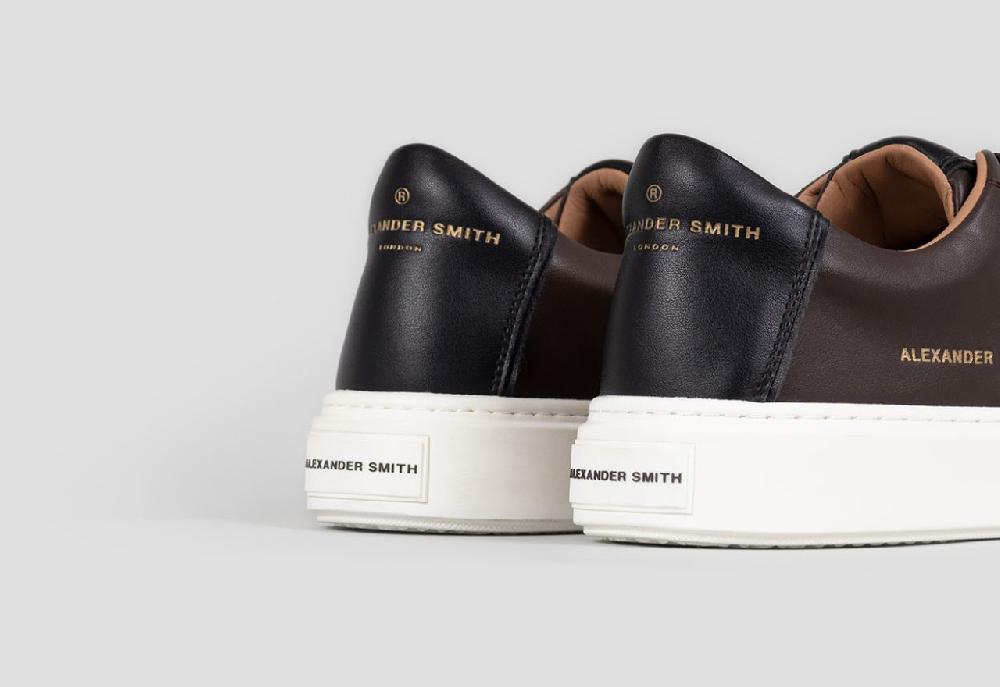 Alexander Smith LONDON MAN DARK BROWN Sconto