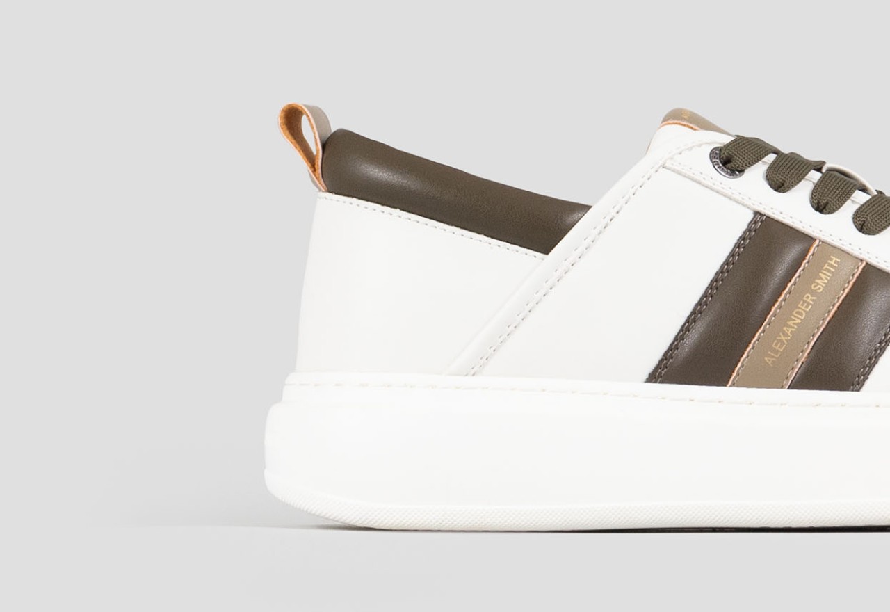 Alexander Smith ECO-WEMBLEY MAN WHITE MILITARY OLIVE Sconto