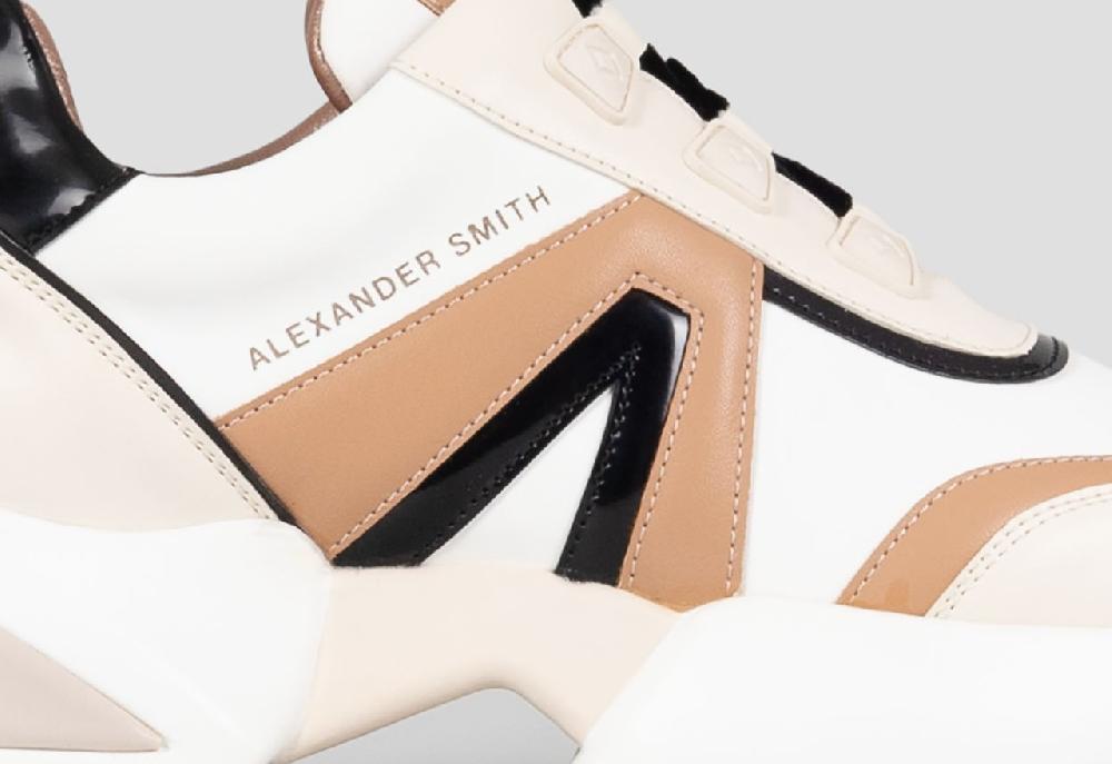 Alexander Smith MARBLE WOMAN WHITE CAMEL Offerta