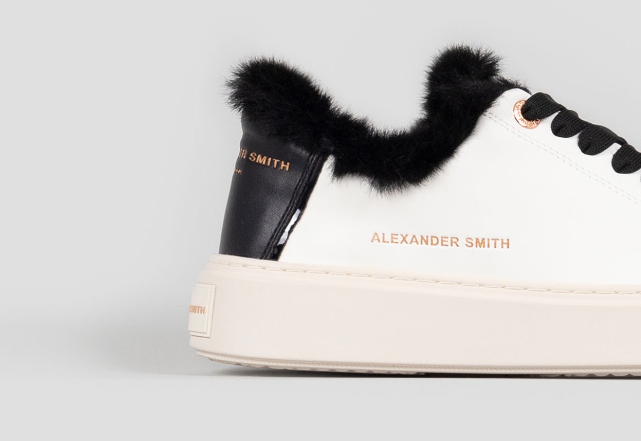 Alexander Smith LONDON WOMAN WHITE BLACK Convenienza