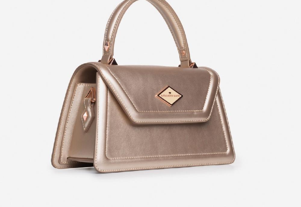 Alexander Smith ELIZABETH MEDIUM - LIGHT GOLD - LAMINATED Sconto