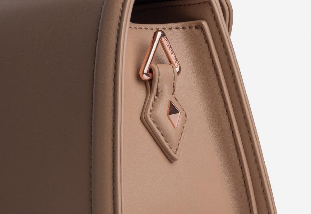 Alexander Smith ELIZABETH MEDIUM - CAMEL - LISCIA Outlet