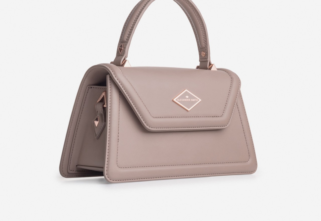 Alexander Smith ELIZABETH MEDIUM - OLD ROSE - LISCIA Offerte