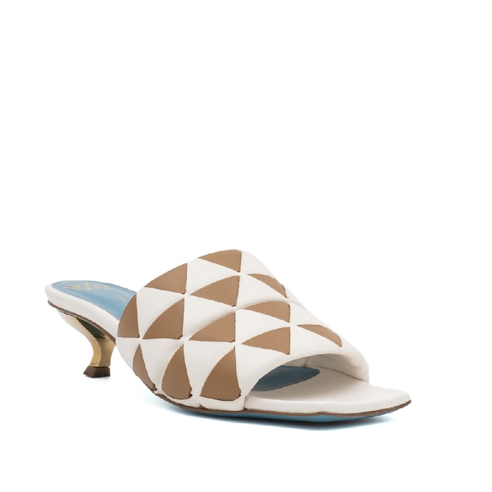 Amalfi by rangoni Mules Vicky bianche Pezzi Unici